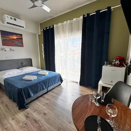 Smart Comfort Roomn8 With Balcony Private Bathroom In Location 250m *