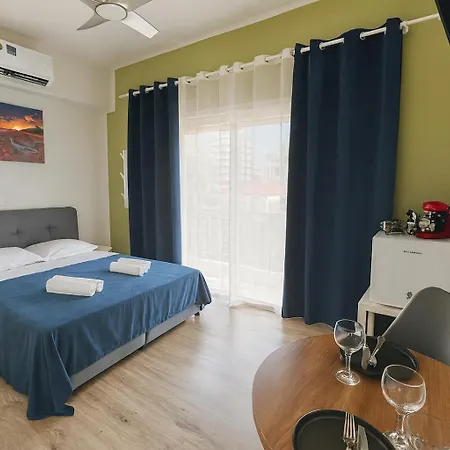 Smart Comfort Roomn8 With Balcony Private Bathroom In Location 250m * Limassol