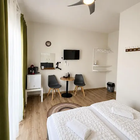 Smart Comfort Roomn8 With Balcony Private Bathroom In Location 250m Limassol