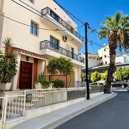 Apartament Smart Comfort Roomn8 With Balcony Private Bathroom In Location 250m *