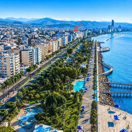 Smart Comfort Roomn8 With Balcony Private Bathroom In Location 250m Apartament