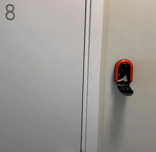 Smart Comfort Roomn8 With Balcony Private Bathroom In Location 250m *