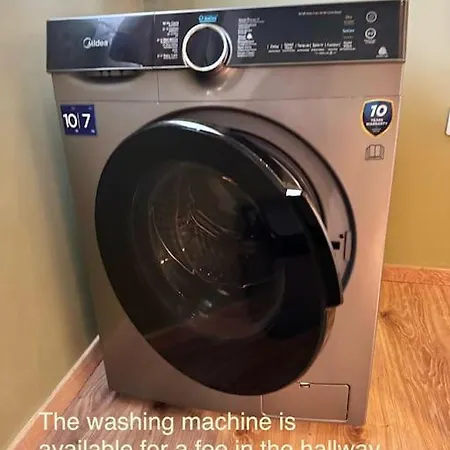 Smart Comfort Roomn8 With Balcony Private Bathroom In Location 250m